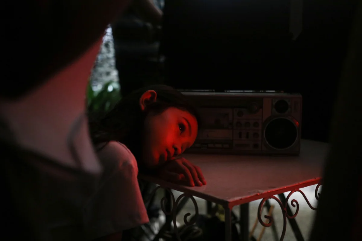 Wonder in Miniature: Shireen Seno’s 'Nervous Translation'